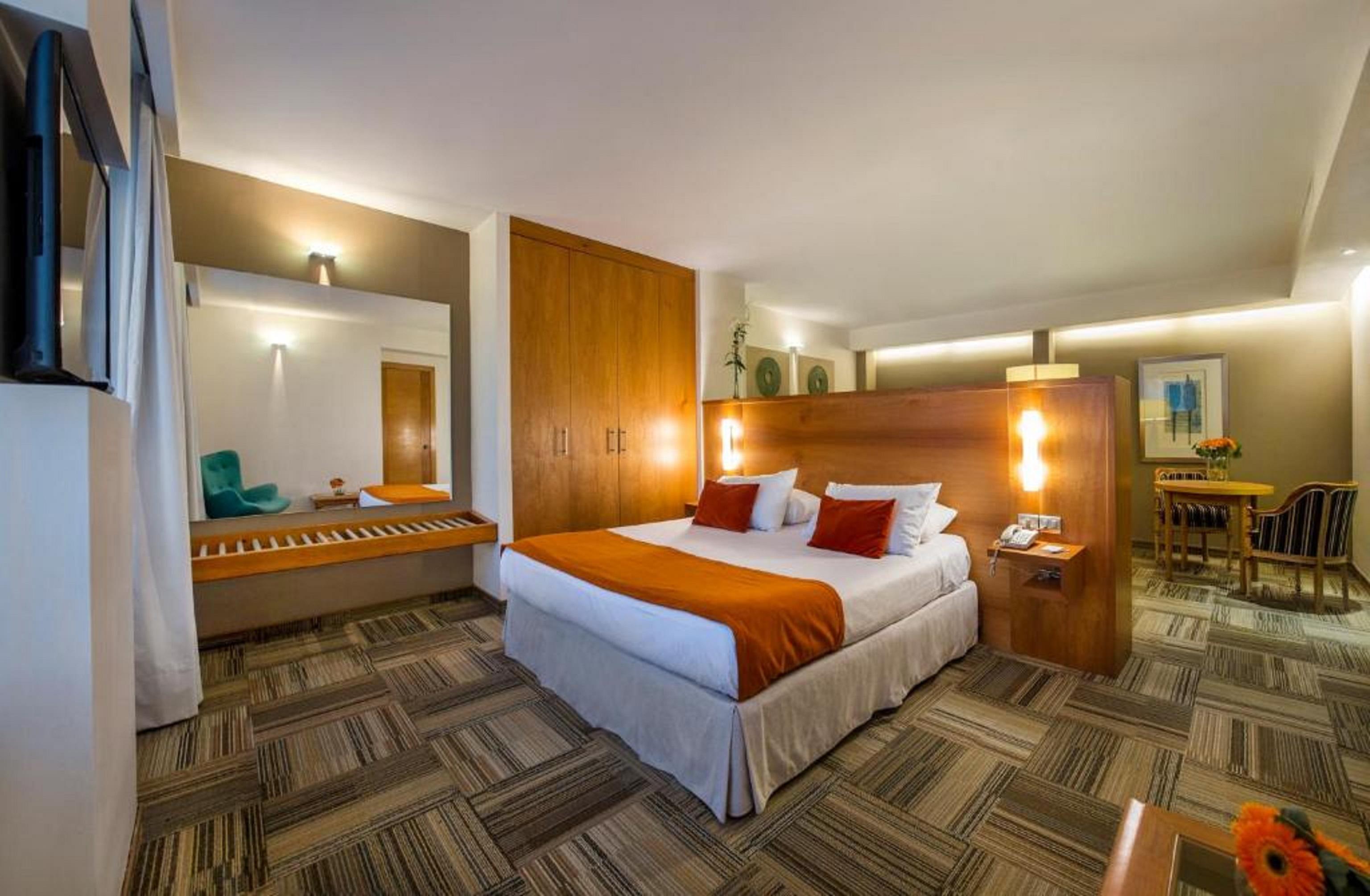 Best Western Marina Del Rey Виня дел Мар Екстериор снимка